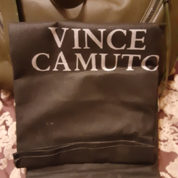 Vince Camuto Grady Hobo Style Leather Bag & Dust Bag - Picture 11 of 11